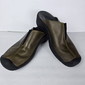 KEEN Women's Brown Leather Slip On MuleClog Loafer Shoes - Size 9.5